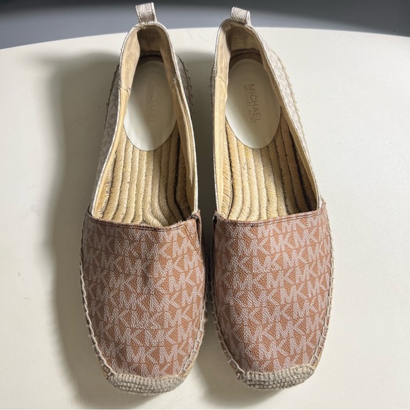 Michael Kors Lenny logo slip on Espadrille Shoes - Picture 2 of 8